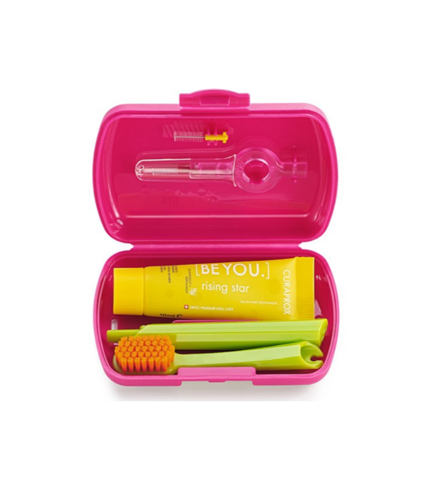 CURAPROX MAGENTA კბილის ჯაგრისების ნაკრები სამგზავრო